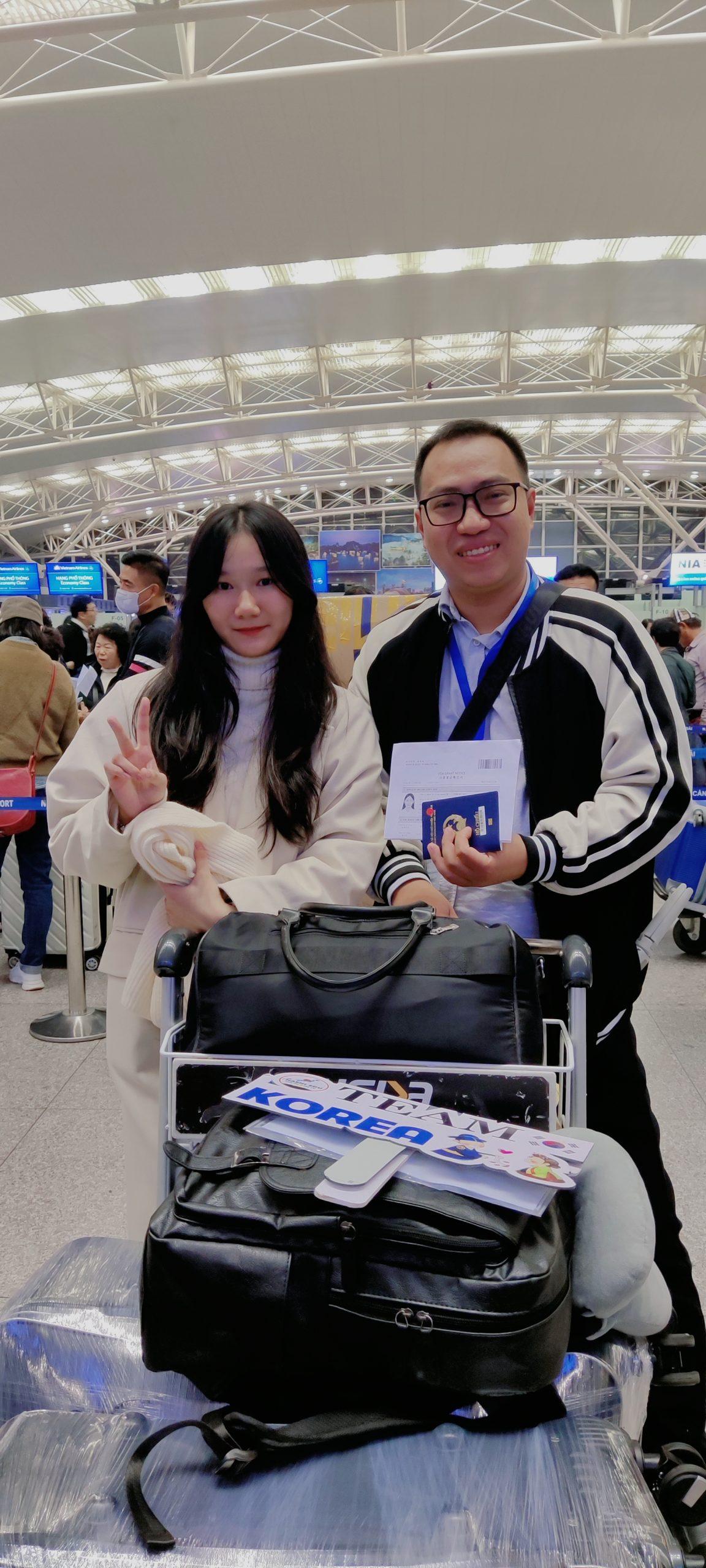 TIỄN BAY DU HỌC SINH HÀN QUỐC PHẠM BẢO NGỌC - TRƯỜNG DONG A